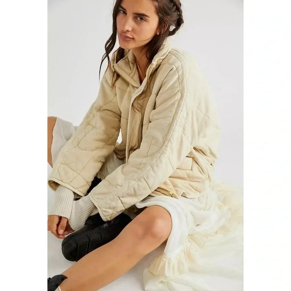 NWT Free People Dolman Jacket Quilted Knit Bomber Oversized Vanilla Cream Large - Picture 6 of 14